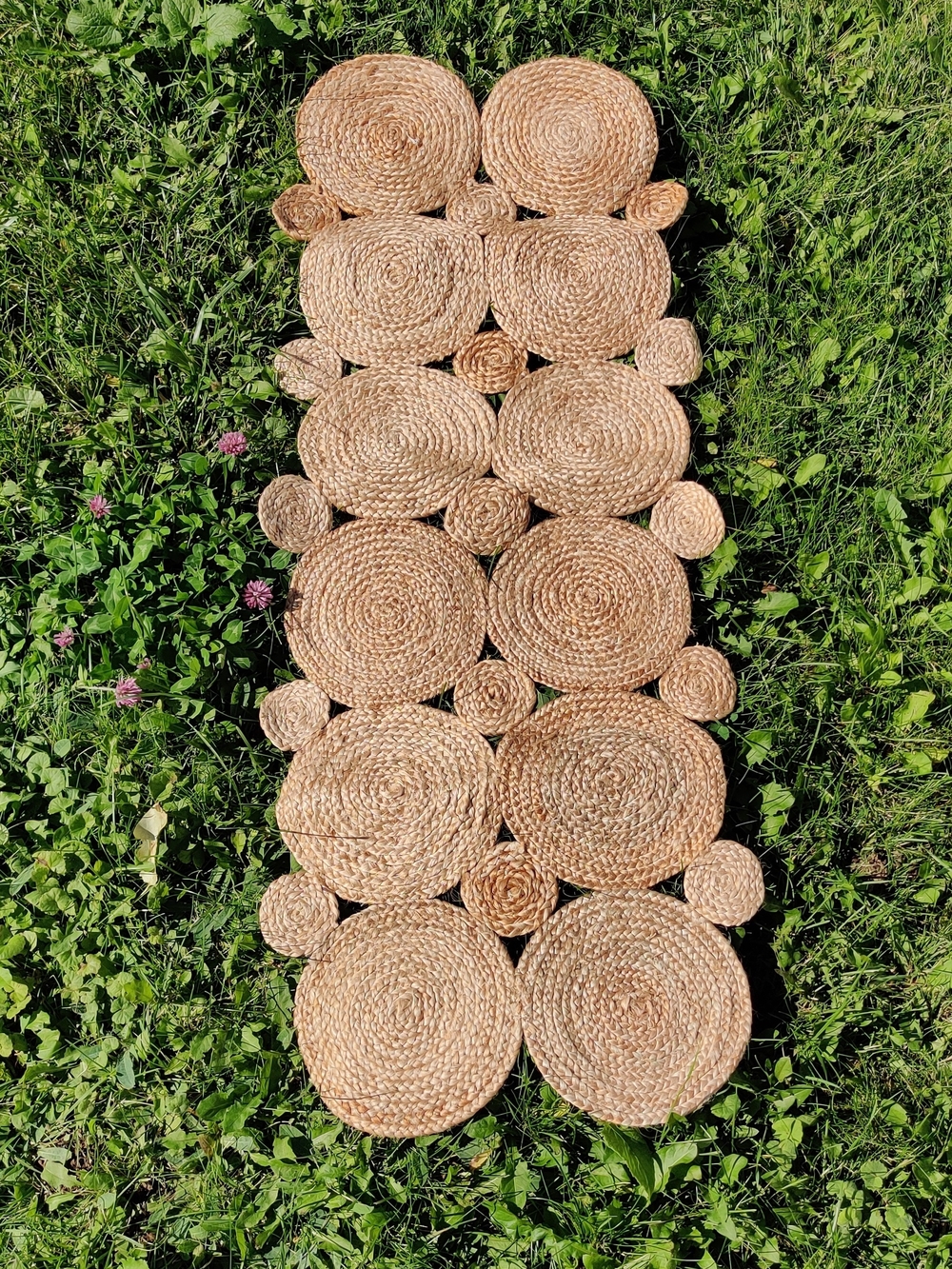 Natural Woven Jute Circle Runner - Neutral Tan
